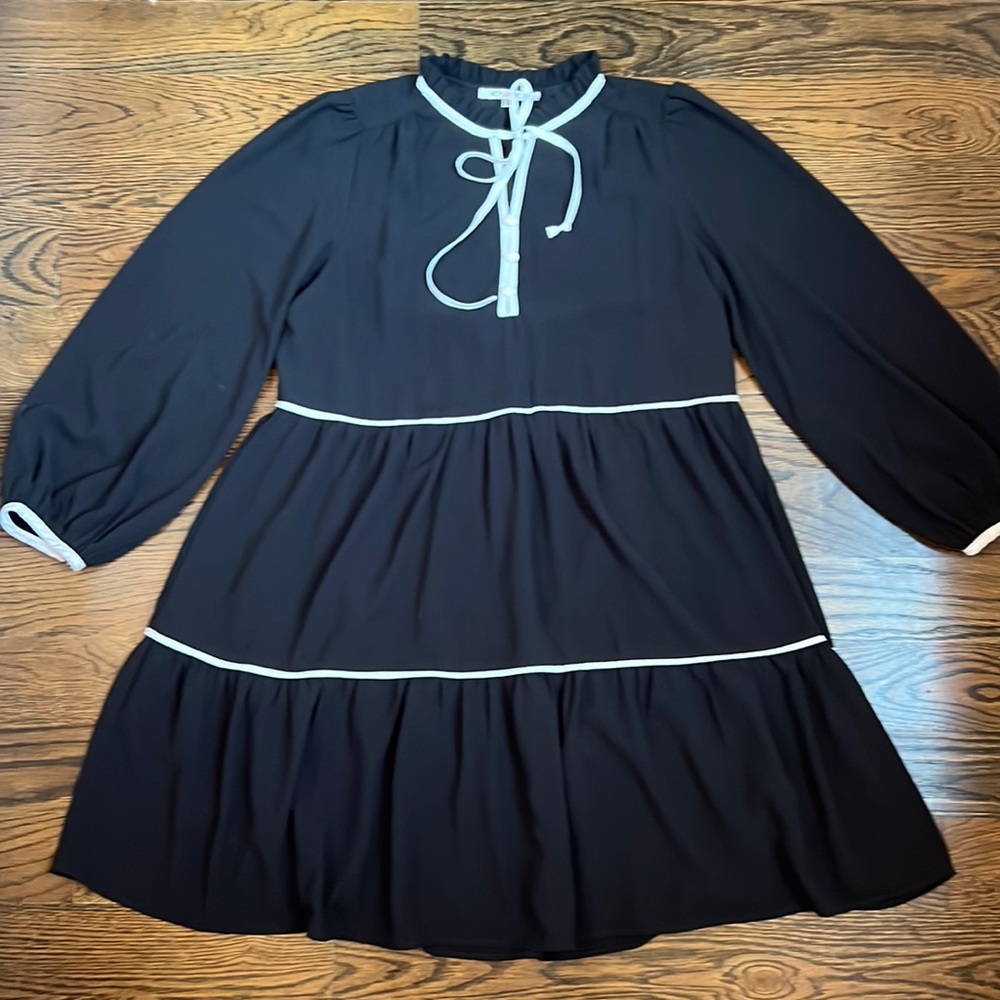 Joy Joy Shift Dress Size Small